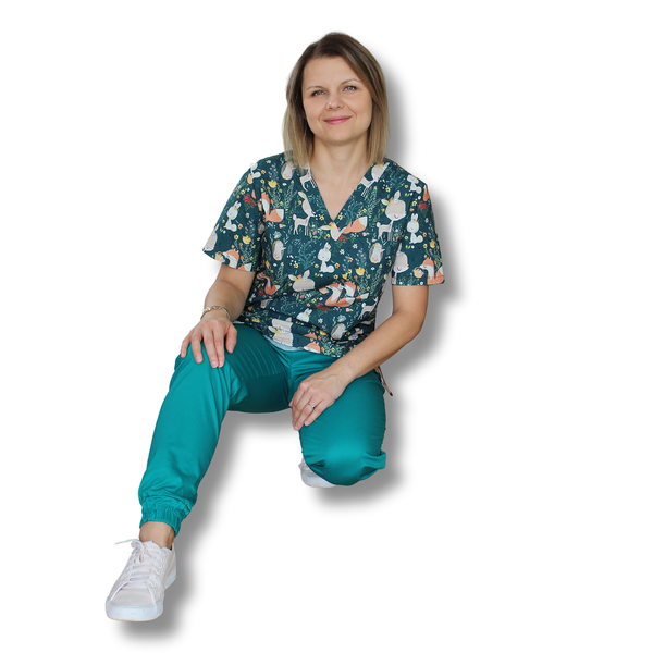 Bunter und ausgefallener Damen Kasack mit Tiermotiv für Tierärzte und Kinderärzte.