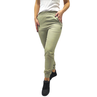 PREMIUM STRETCH Damen Schlupfhose für Medizin und Pflege.