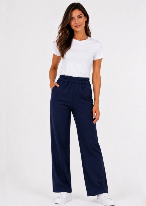 PRO STRETCH Damen Pflegehose Beauty Wide in Marineblau – Wide-Leg-Schnitt