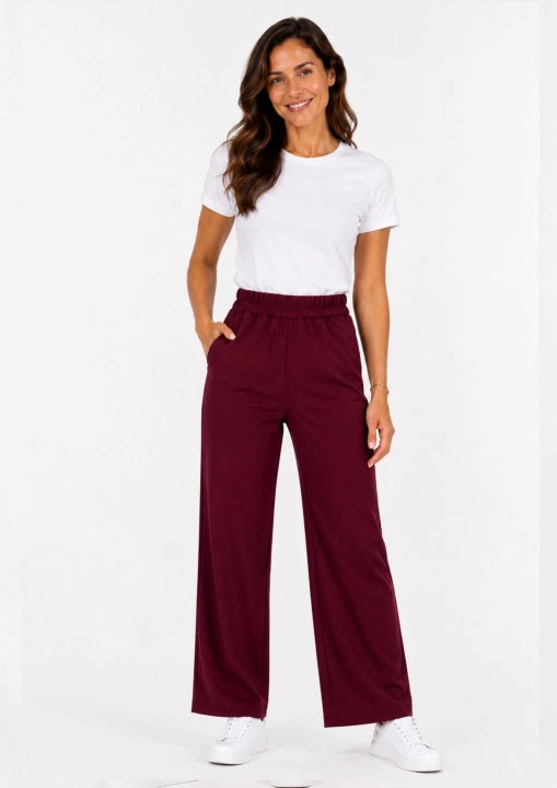 PRO STRETCH Damen Pflegehose Beauty Wide in Weinrot – Wide-Leg-Schnitt