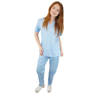 Medizinische Uniform Thalia aus einem elastischen Stoff Prima Stretch. Schlupfkasack und Schlupfhose. Farbe Himmelblau